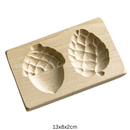 Houten koekjesvorm in kerstthema