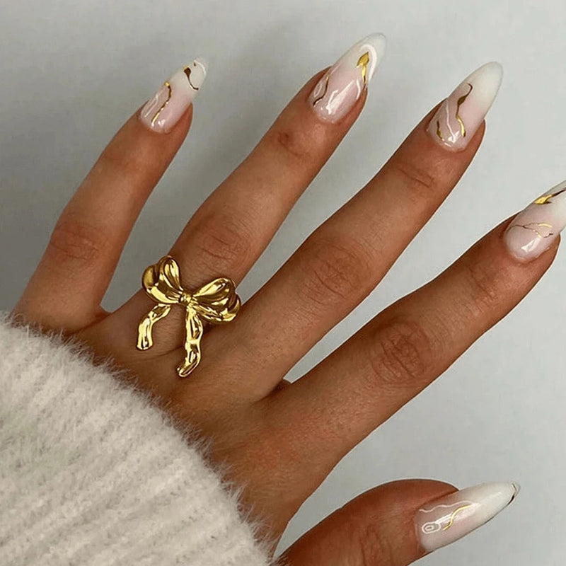 Lichtgewicht Roestvrijstalen Strikring voor Vrouwen – Elegante Vintage Sieraden met Verstelbare Pasvorm 1