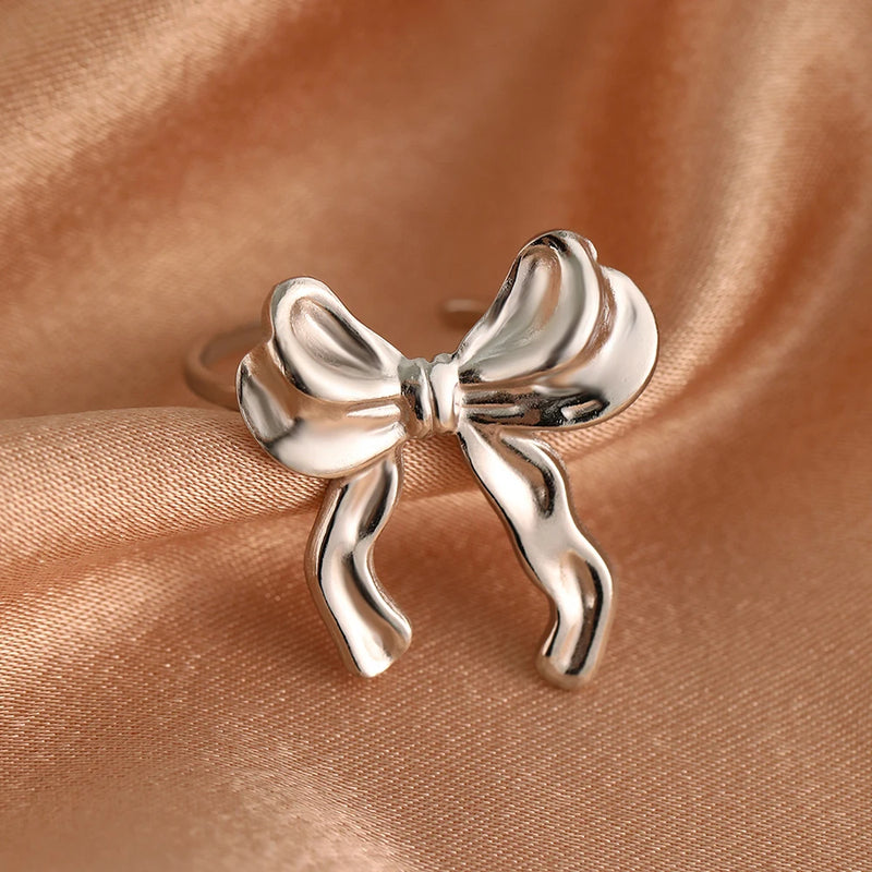 Lichtgewicht Roestvrijstalen Strikring voor Vrouwen – Elegante Vintage Sieraden met Verstelbare Pasvorm 3