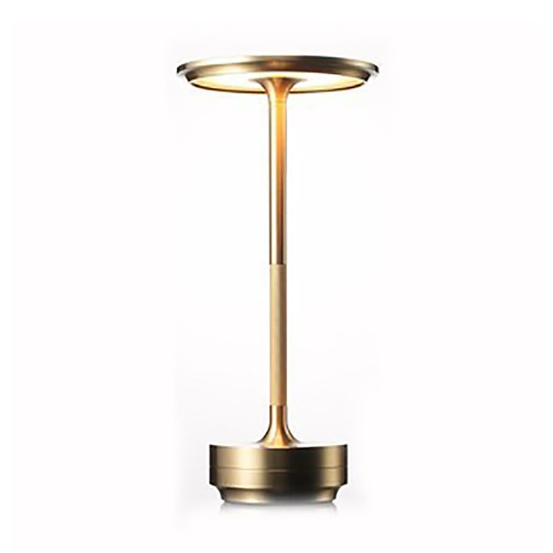 LuxeLumina - Metallic Elegance Lamp